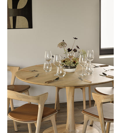 Torsion Round Dining Table -