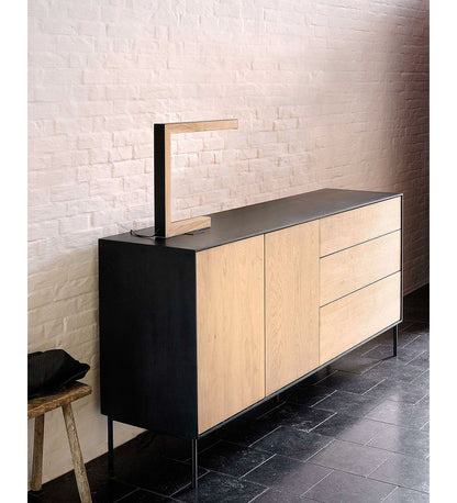 Oak Blackbird Sideboard - 2 Doors - 3 Drawers