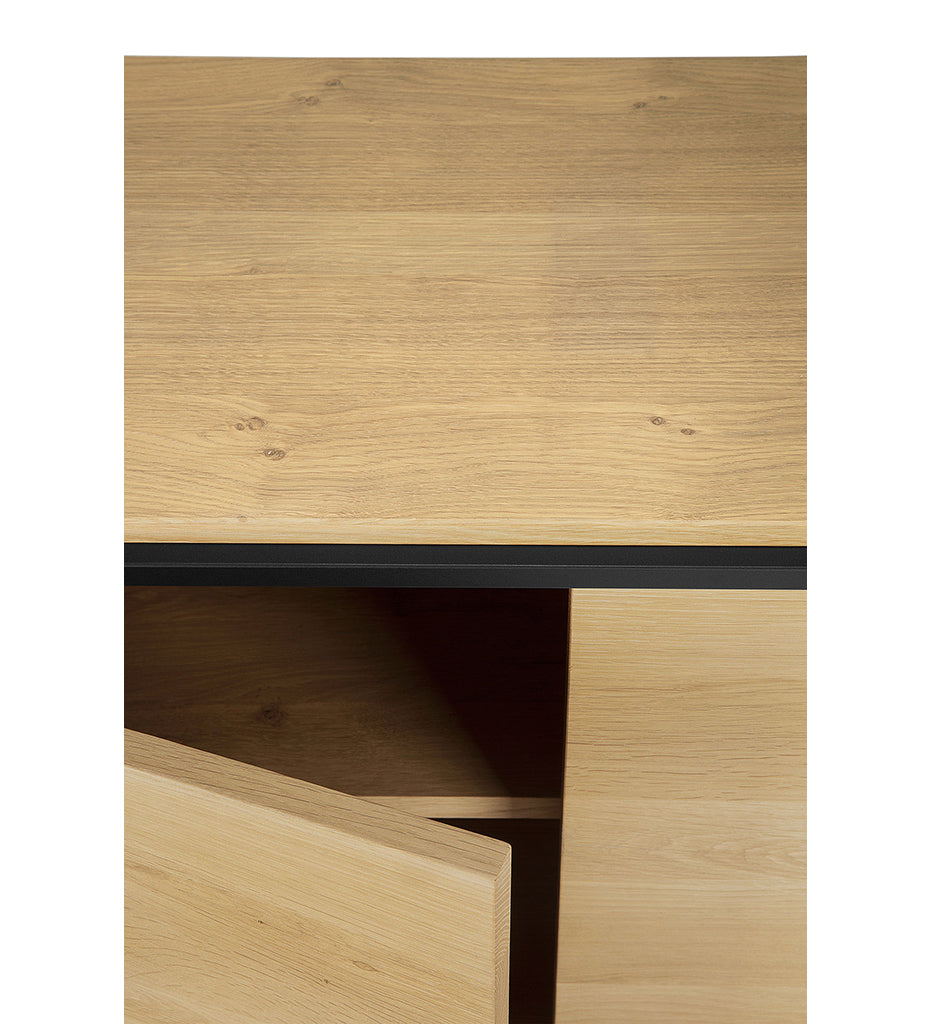 Oak Monolit Sideboard