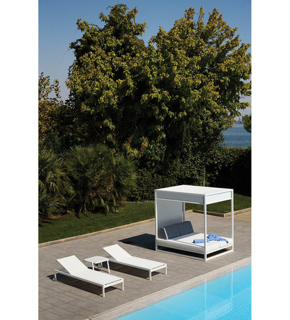 Milos Tall Sunlounger With Int Wheels -