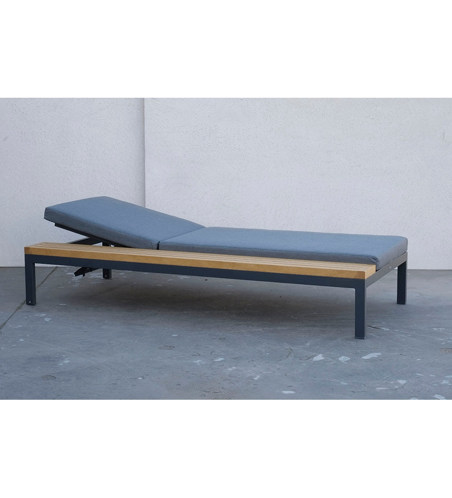 Aphrodite Sunlounger -