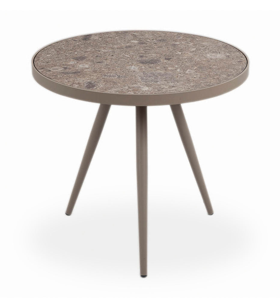 Seam Medium Cocktail Table -