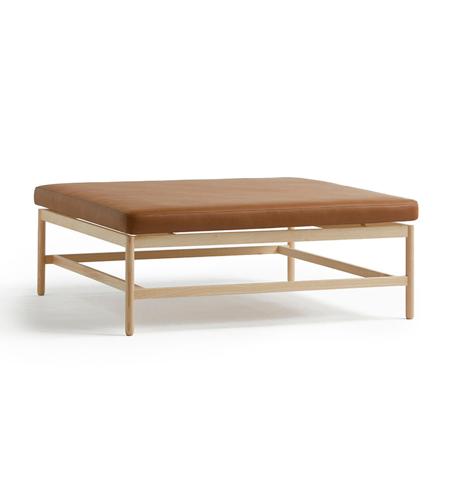 Blasco & Vila Rem Square Bench