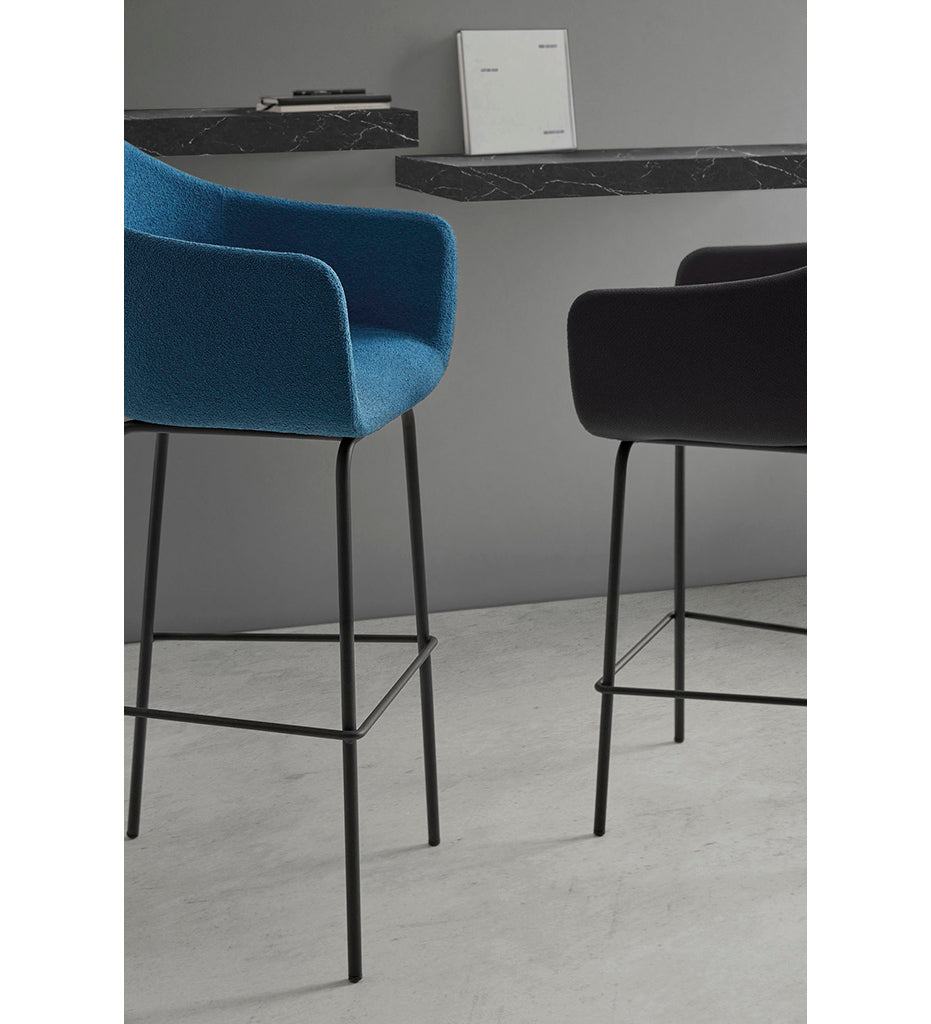 lifestyle, Blasco & Vila Nomad Bar Stool