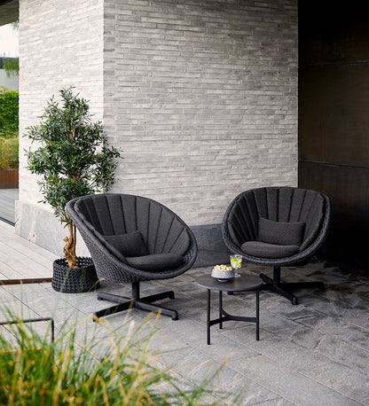 Peacock Lounge Chair with Swivel Legs