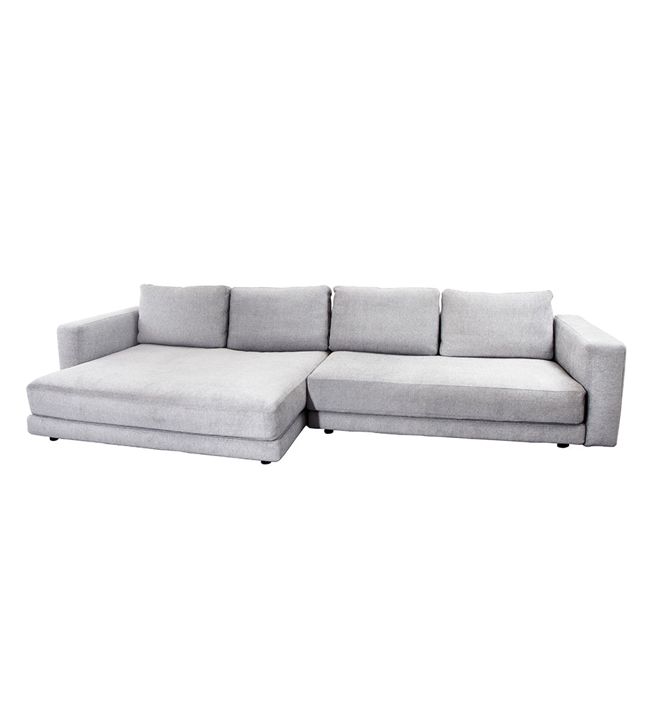 Scale 2-Seater Sofa w/ Double Daybed & Armrests