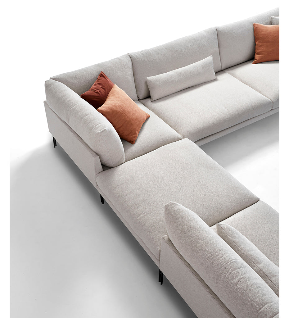 lifestyle, Omelette Editions Majestic Corner Sectional