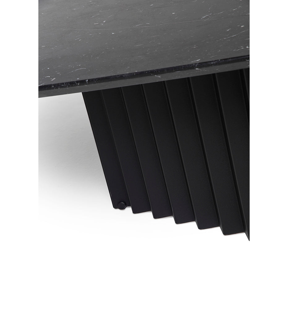 RS Barcelona Plec Desk in Marble - Black