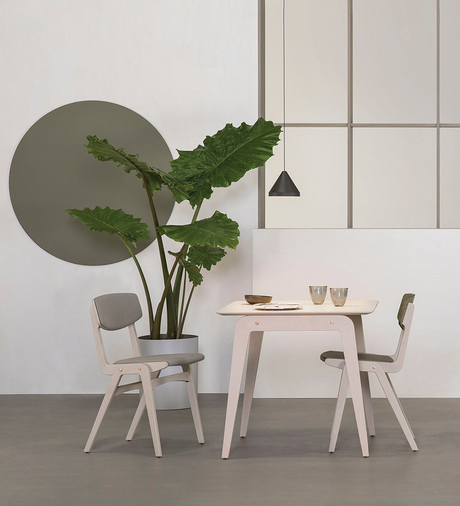 lifestyle, Verges Design Glowr Dining Table