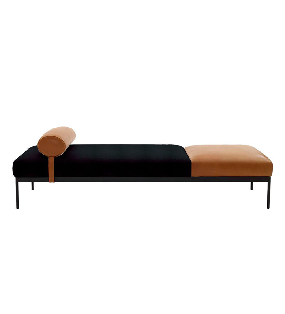 Venot Chaise Lounge -