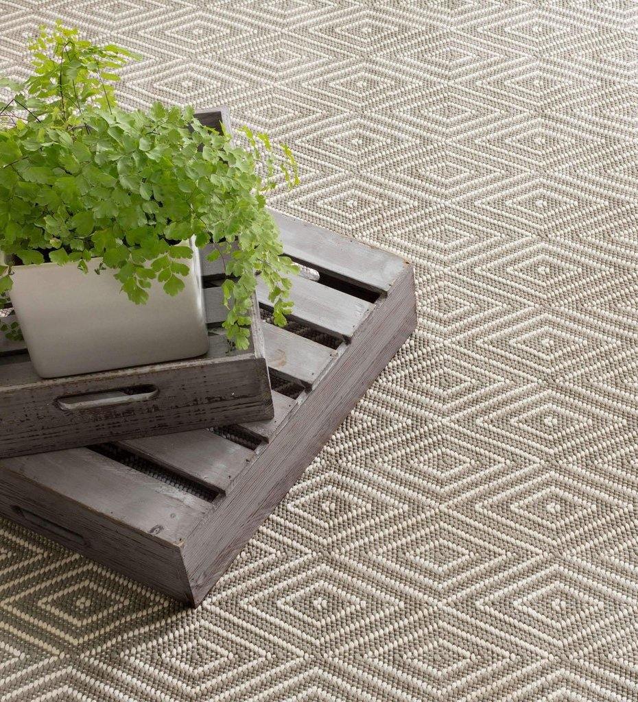 Allred Collaborative - Dash and Albert - Diamond Fieldstone/Ivory Indoor/Outdoor Rug - Diamond Fieldstone/Ivory Indoor/Outdoor Rug - RDB255-23