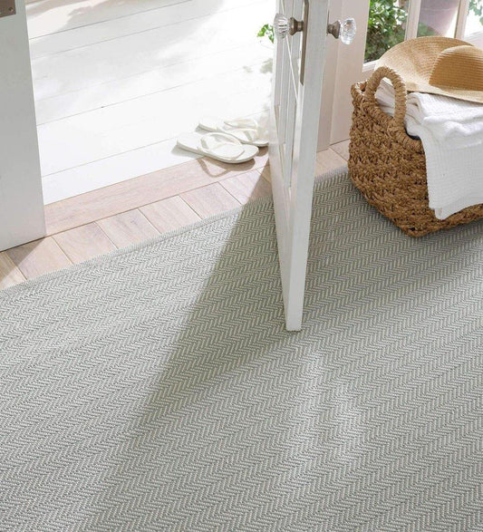 Allred Collaborative - Dash and Albert - Herringbone Light Blue/Ivory Indoor/Outdoor Rug - Herringbone Light Blue/Ivory Indoor/Outdoor Rug - DA392-23