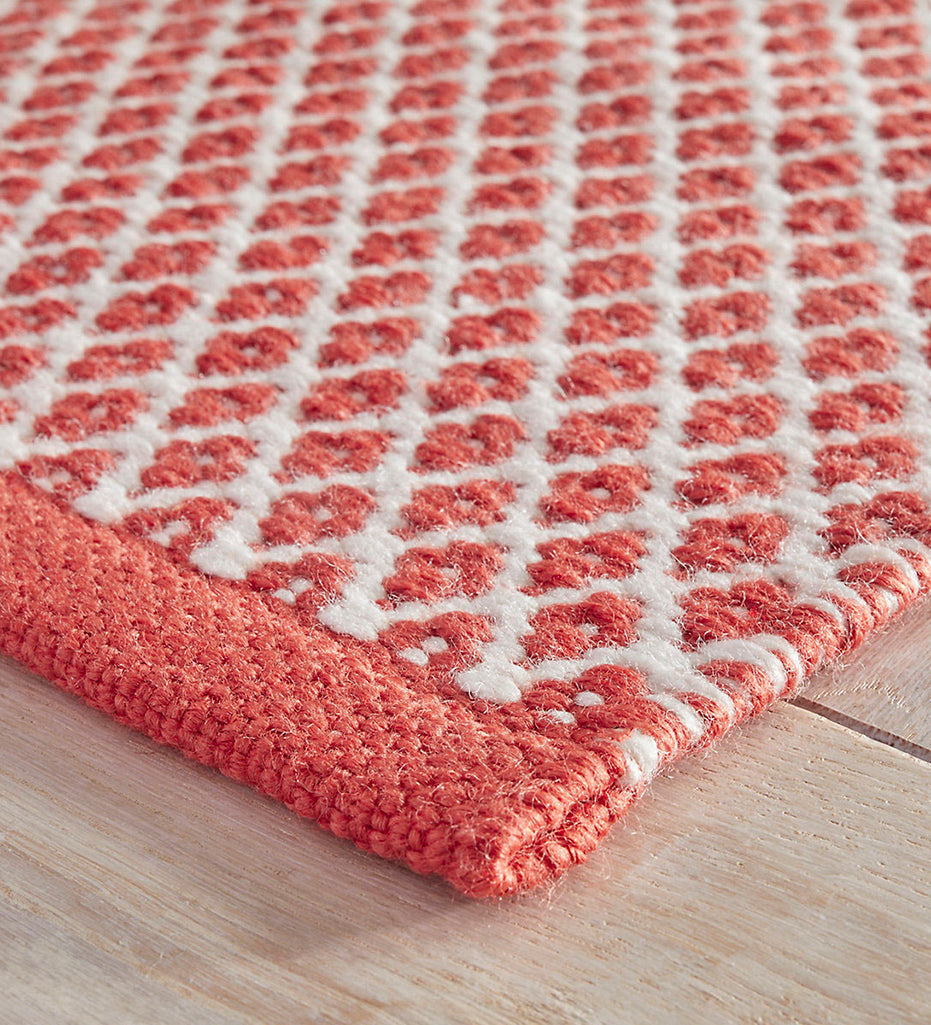 Allred Collaborative - Dash and Albert - Mainsail Red Indoor / Outdoor Rug - Mainsail Red Indoor / Outdoor Rug - DA1955-23