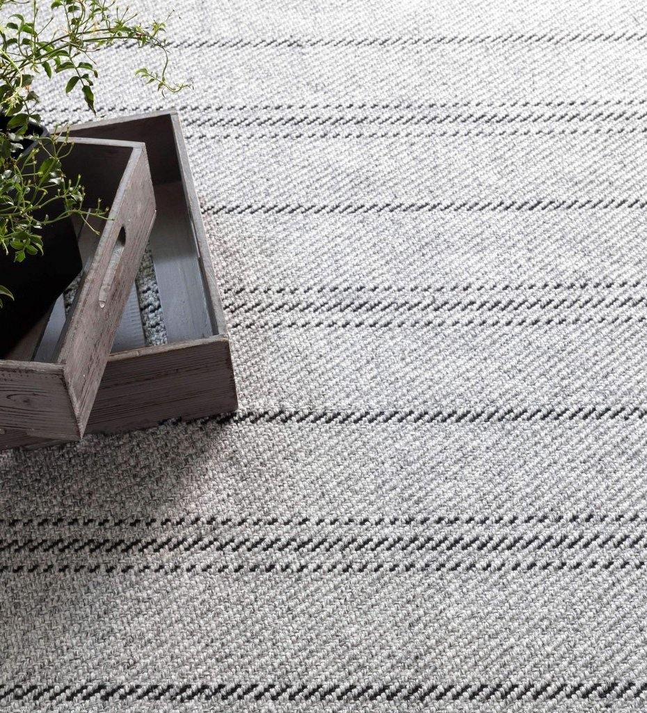 Allred Collaborative - Dash and Albert - Melange Stripe Grey/Black Indoor/Outdoor Rug - Melange Stripe Grey/Black Indoor/Outdoor Rug - DA1028-23