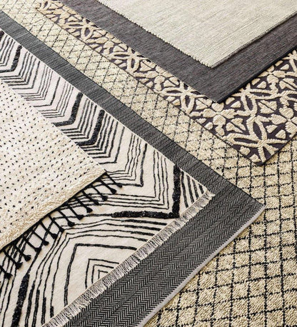 Allred Collaborative - Dash and Albert - Network Black Woven Wool Rug - Network Black Woven Wool Rug - DA919-23