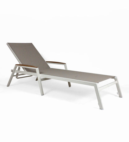 Amelia Sunlounger with Internal Wheels -