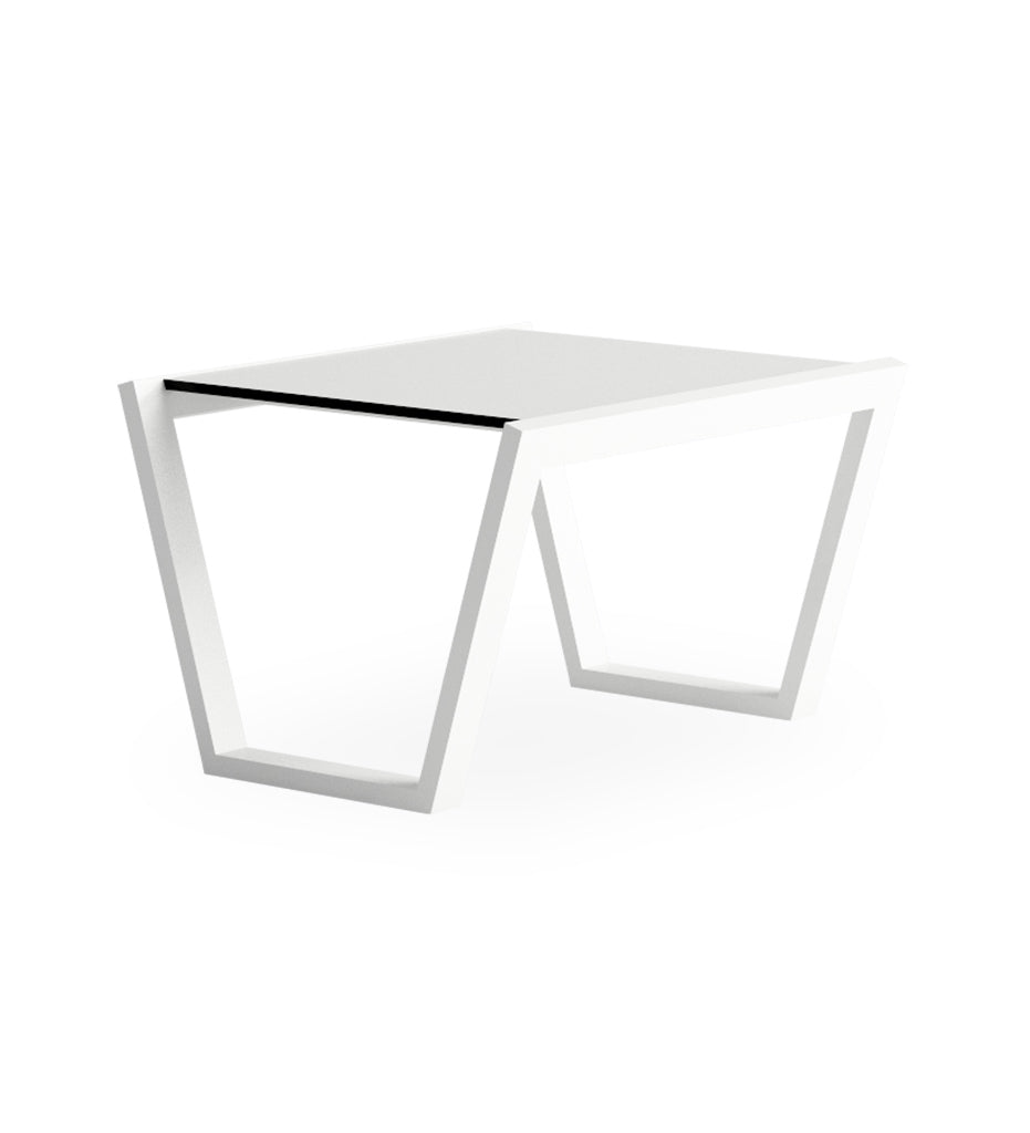 10DEKA Costa Side Table -