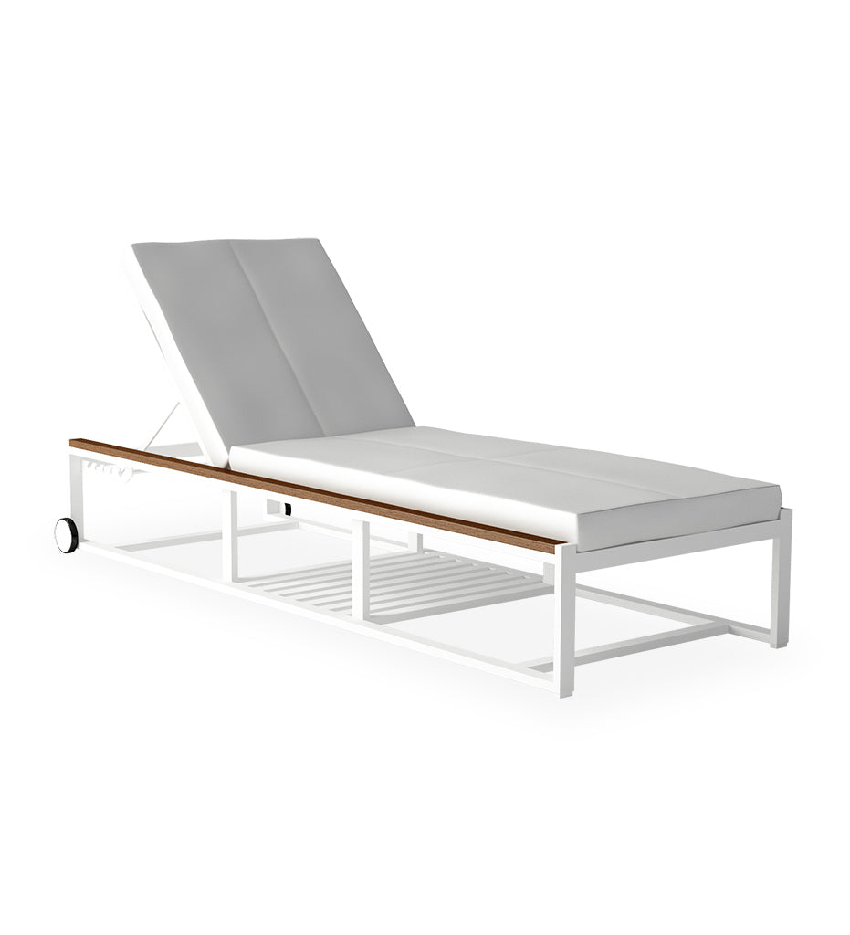 10DEKA Daytona Sunlounger With Ext Wheels