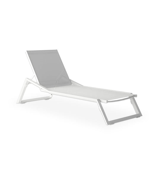 Nubes Sunlounger With Int Wheels -